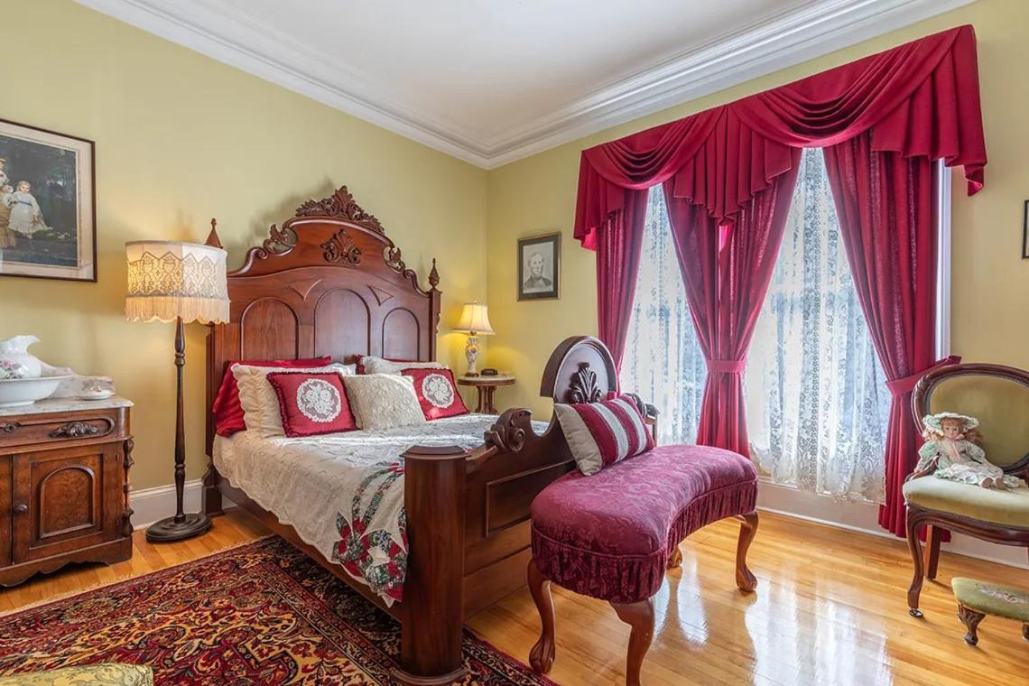 Fitzroy Hall Charlottetown Buitenkant foto