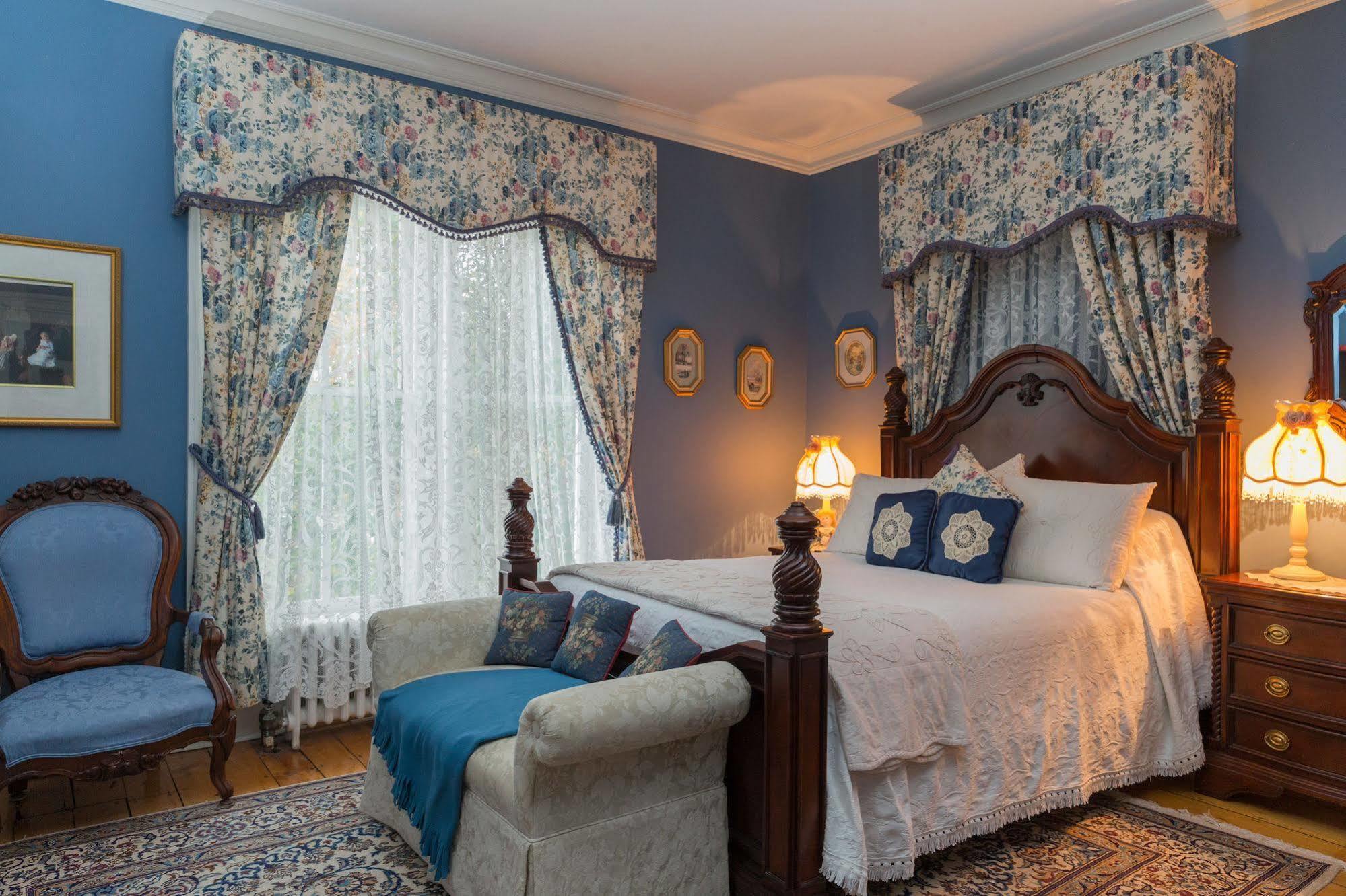 Fitzroy Hall Charlottetown Buitenkant foto