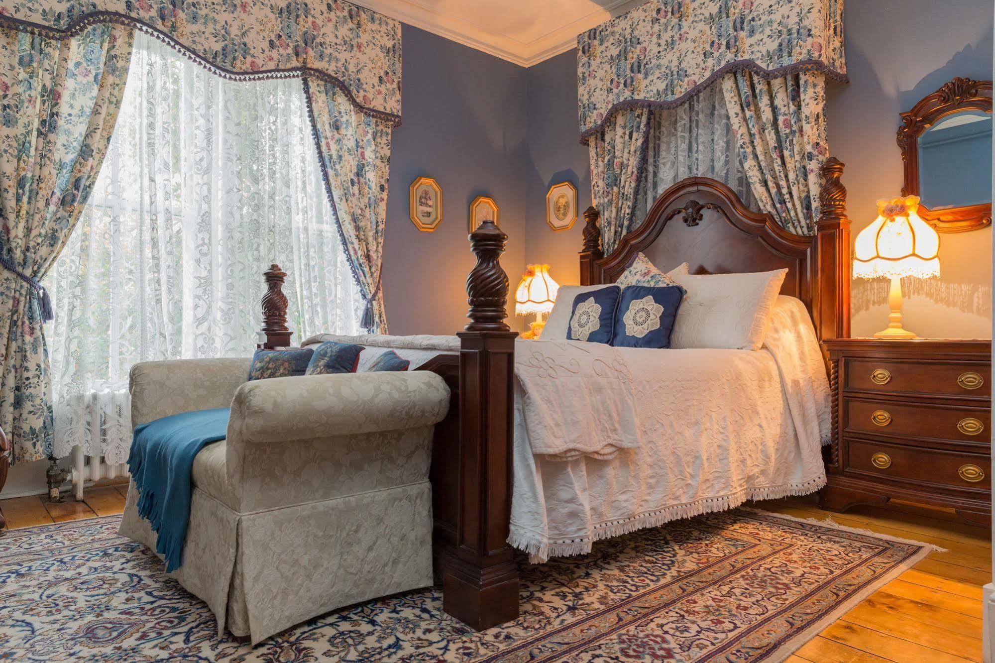 Fitzroy Hall Charlottetown Buitenkant foto
